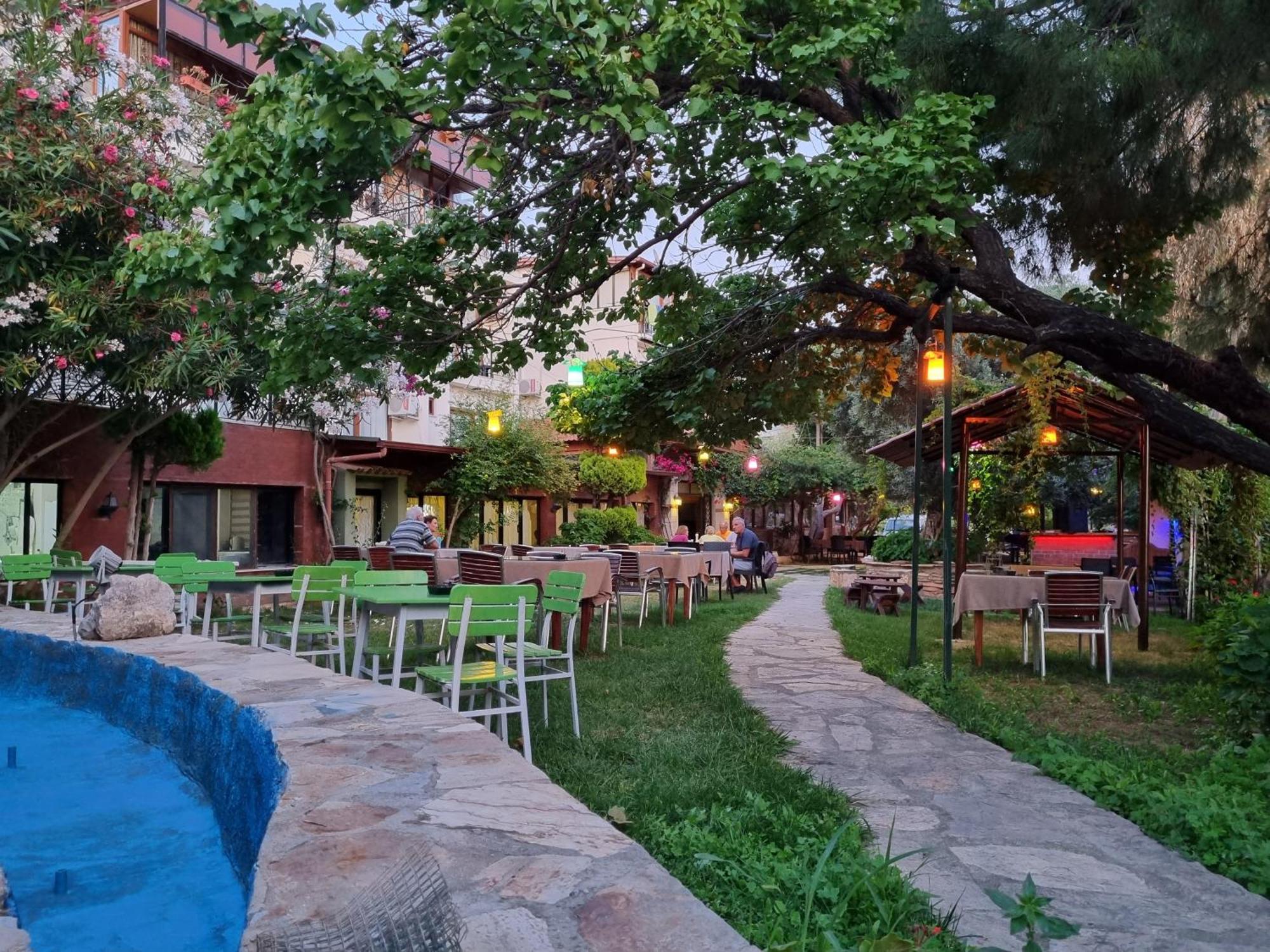 Soleil Hotel Kusadasi Bagian luar foto